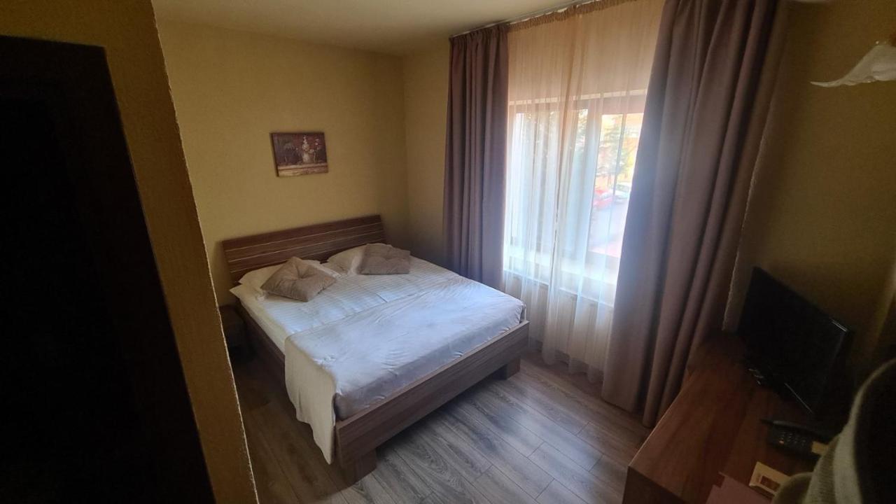 Hotel Gema Braşov Dış mekan fotoğraf