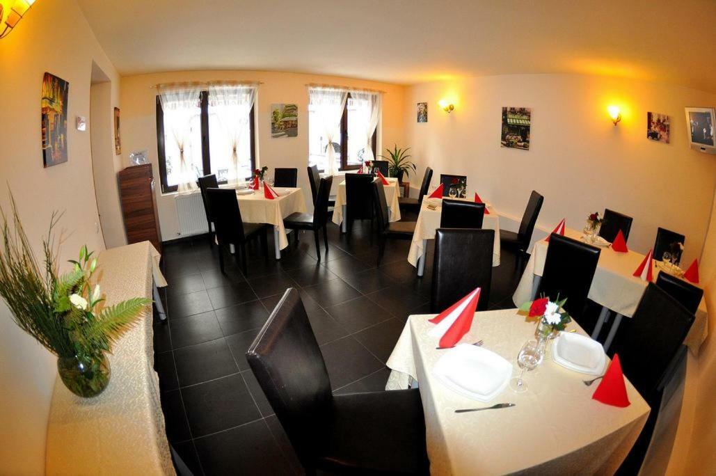 Hotel Gema Braşov Dış mekan fotoğraf