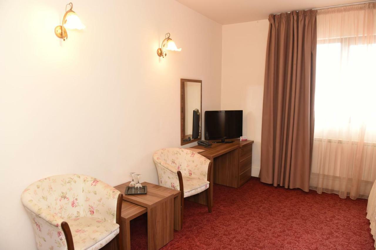 Hotel Gema Braşov Dış mekan fotoğraf