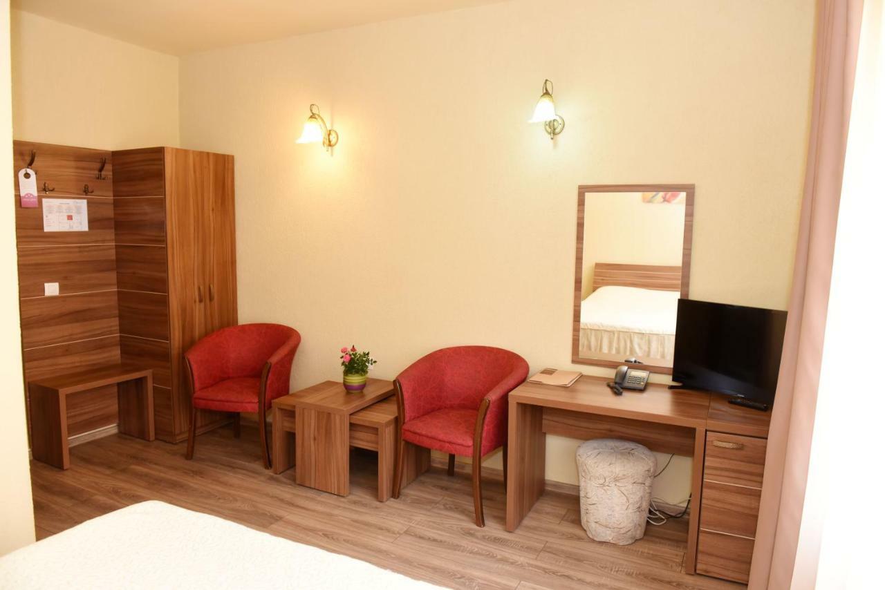 Hotel Gema Braşov Dış mekan fotoğraf